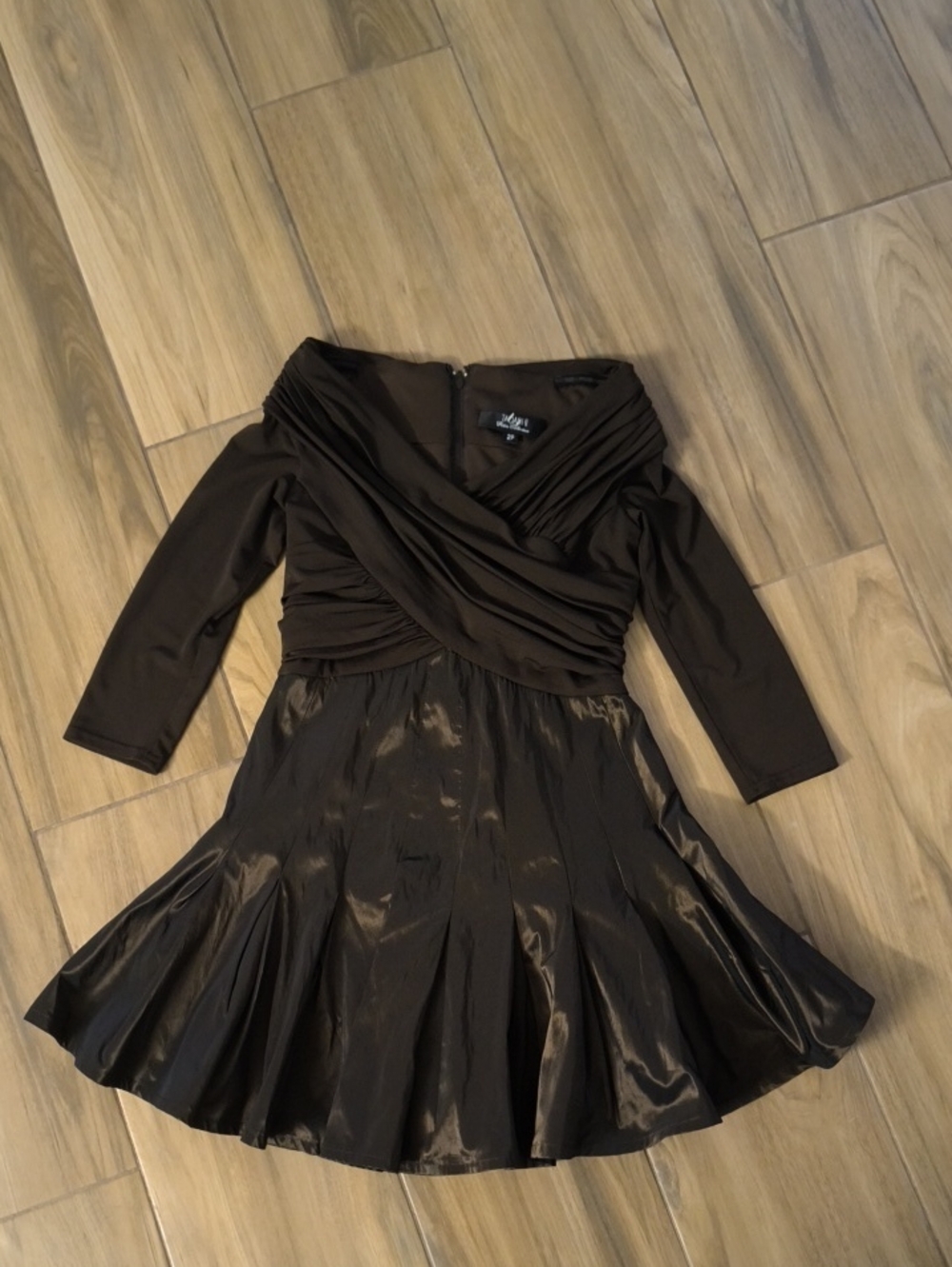 Vintage Tadashi Shoji Petite Collection